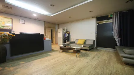 고양시 일산동구 백석동 황궁 · 아로마 마사지샵
